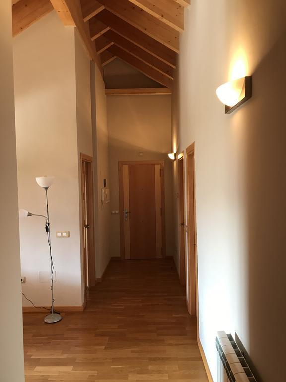 Atico Balcon De Jaca II Apartment ภายนอก รูปภาพ